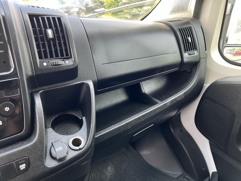 Fiat Ducato 2.3,130kw,8p,čelo,měchy,1.maj. - fotka 33 z 40