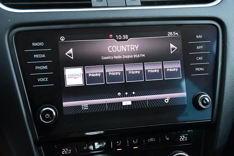 Škoda Octavia 1.5TSi 110kW DSG NAV ACC - fotka 30 z 48