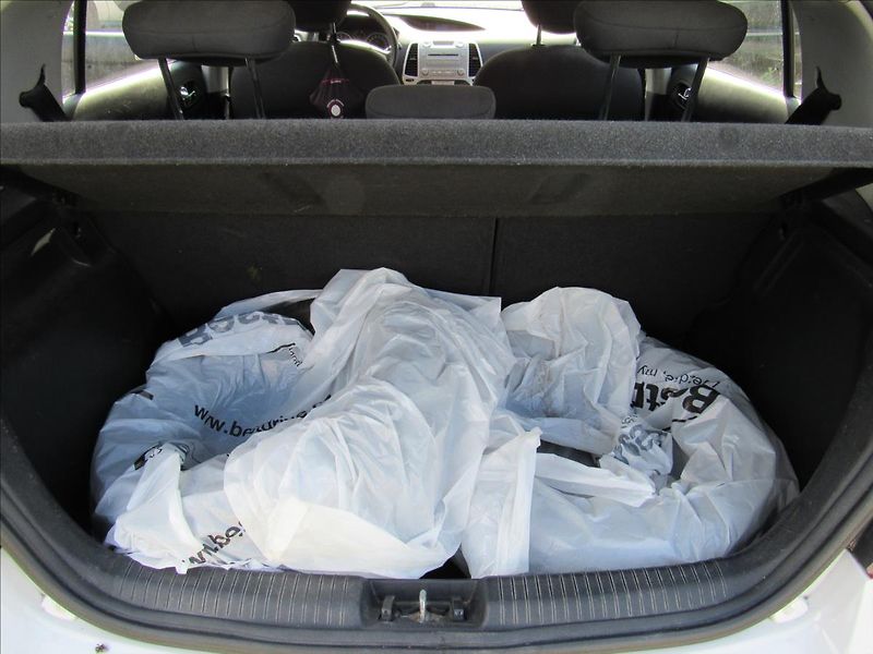 Hyundai i20 1,2 i 57kW - fotka 21 z 24
