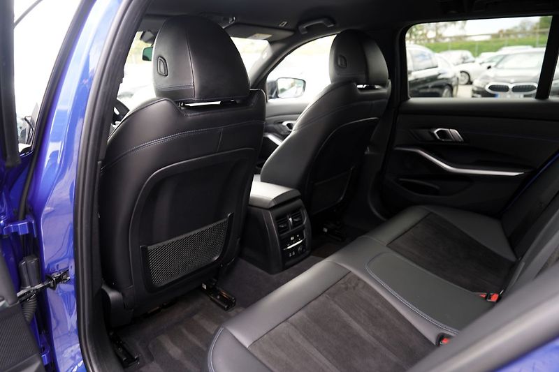 BMW Řada 3 320d xDrive Mpaket/Lasery/kůže - fotka 35 z 49