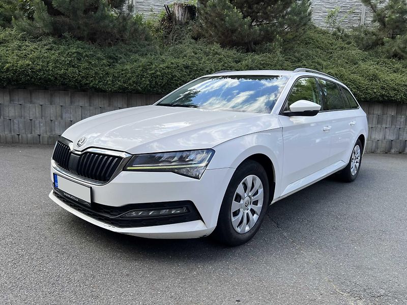 Škoda Superb 2.0 TDi 110 kW FACELIFT MR2020 - fotka 2 z 13