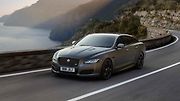Jaguar XJR575.