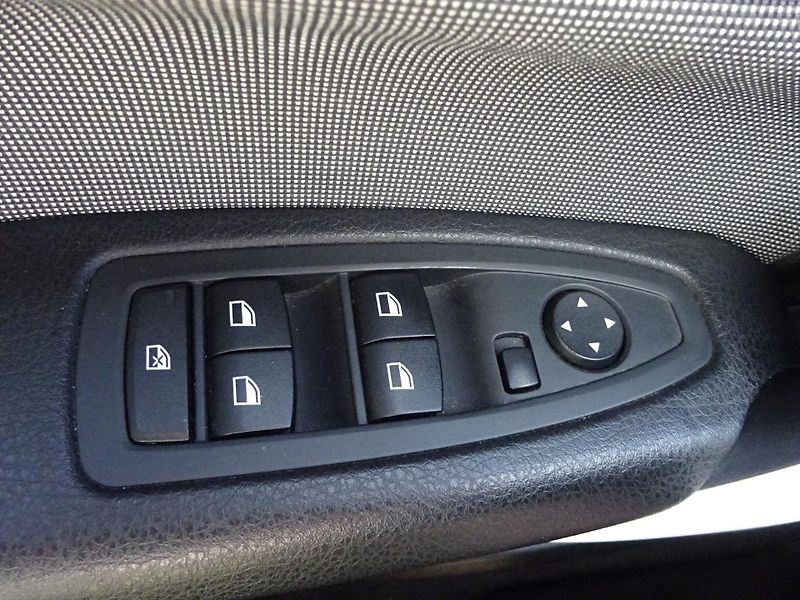 BMW Řada 1 116d AUTOMAT ČR - fotka 16 z 23