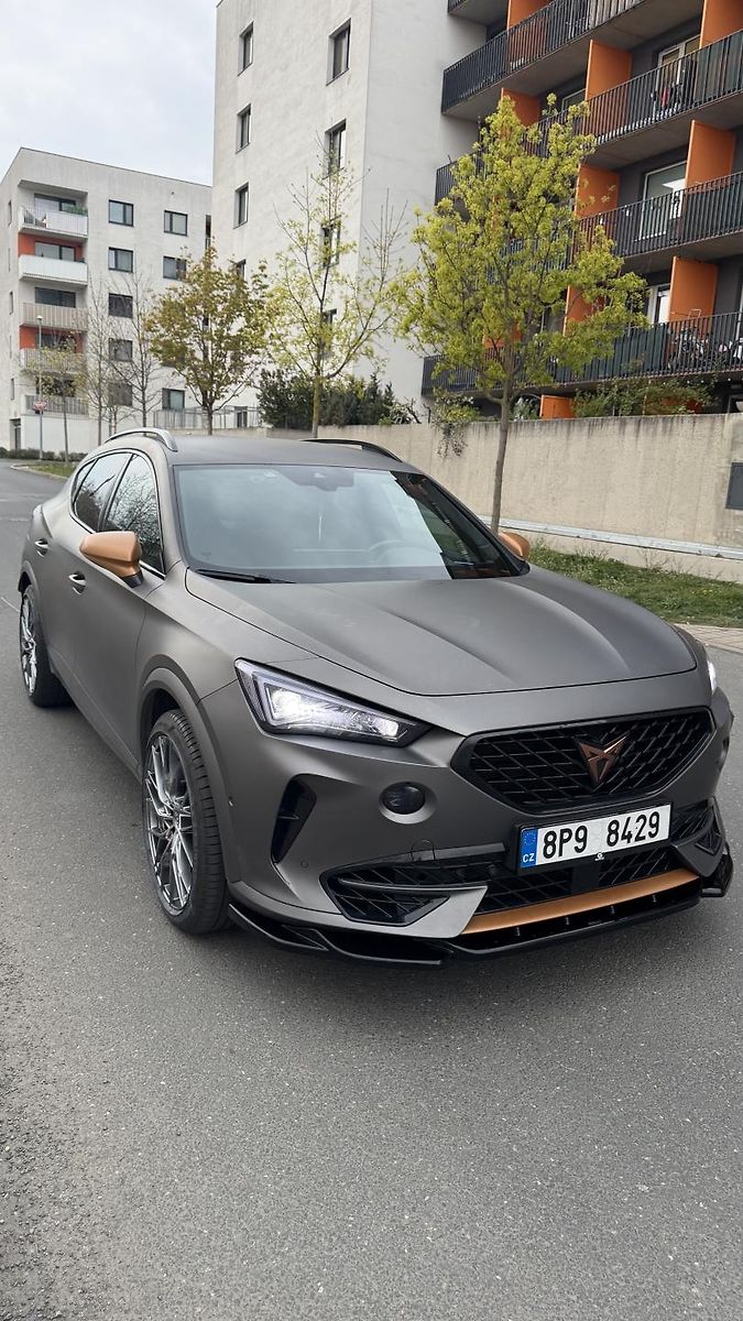 Cupra Formentor VZ ,TOP STAV, REMUS,