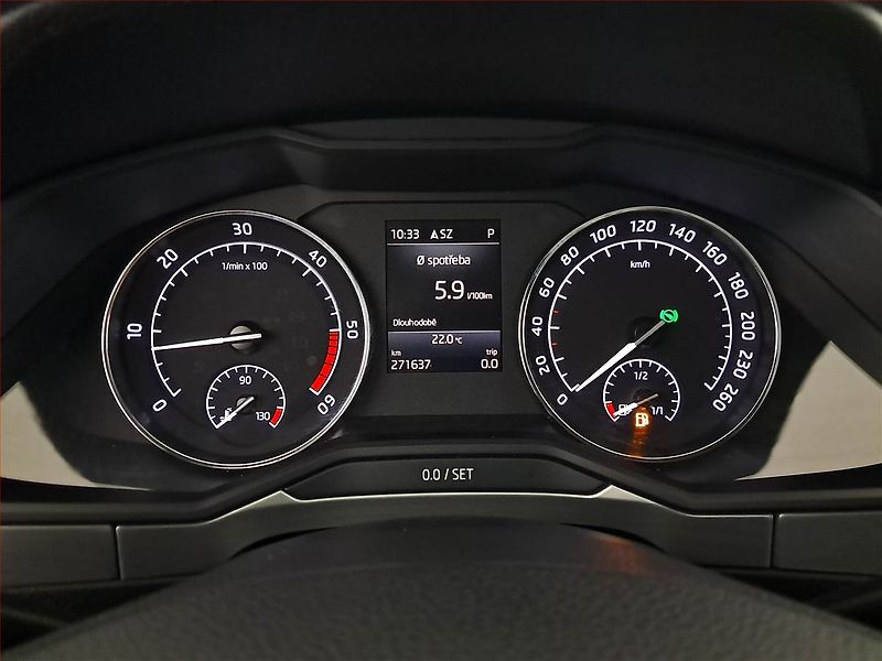 Škoda Superb (2019) 2.0 TDI, Automat, Kůže, Navi - fotka 11 z 26