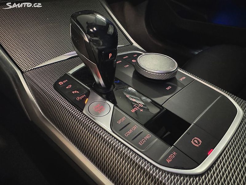 BMW Řada 3 330XD M-Sport 195kW - fotka 31 z 37