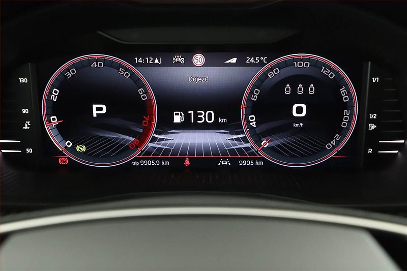 Škoda Kamiq (2025) 1.5 TSI, MONTE CARLO, AUTOMAT - fotka 8 z 21