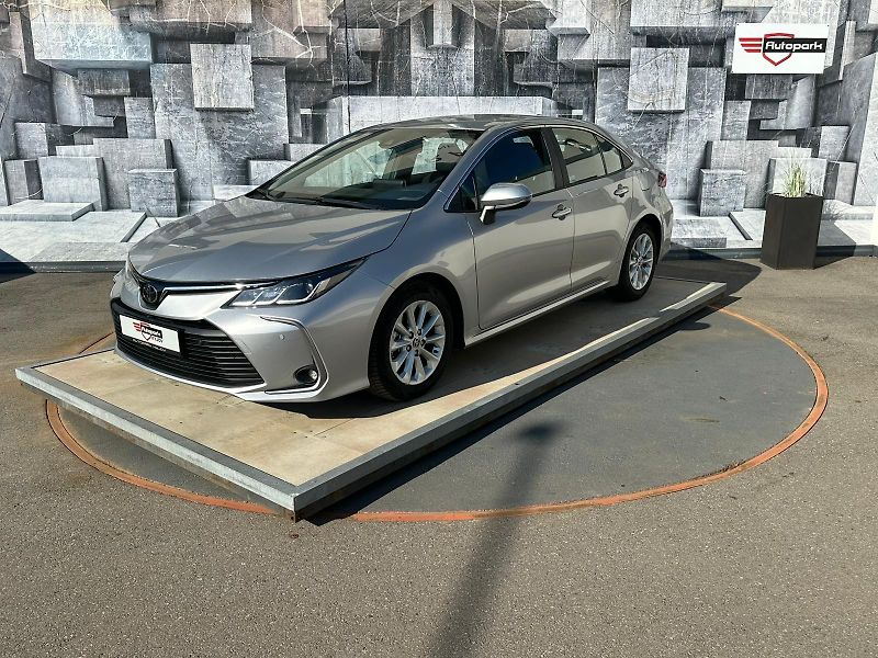 Toyota Corolla (2023) 1.5VVTi,92KW,VYHŘ.SEDADLA,TEMP - fotka 3 z 23