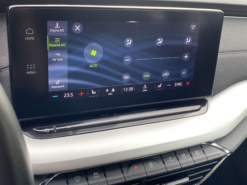 Škoda Octavia (2022) Combi 1.5 TSI Style - fotka 13 z 36