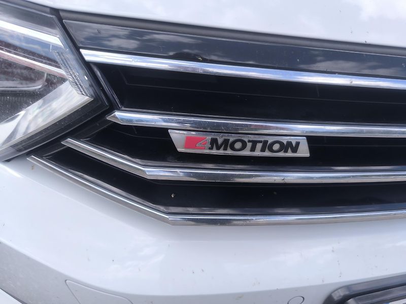 Volkswagen Passat 4X4,MANUÁL,VÝBAVA,SERVIS,PĚKNÝ - fotka 4 z 18