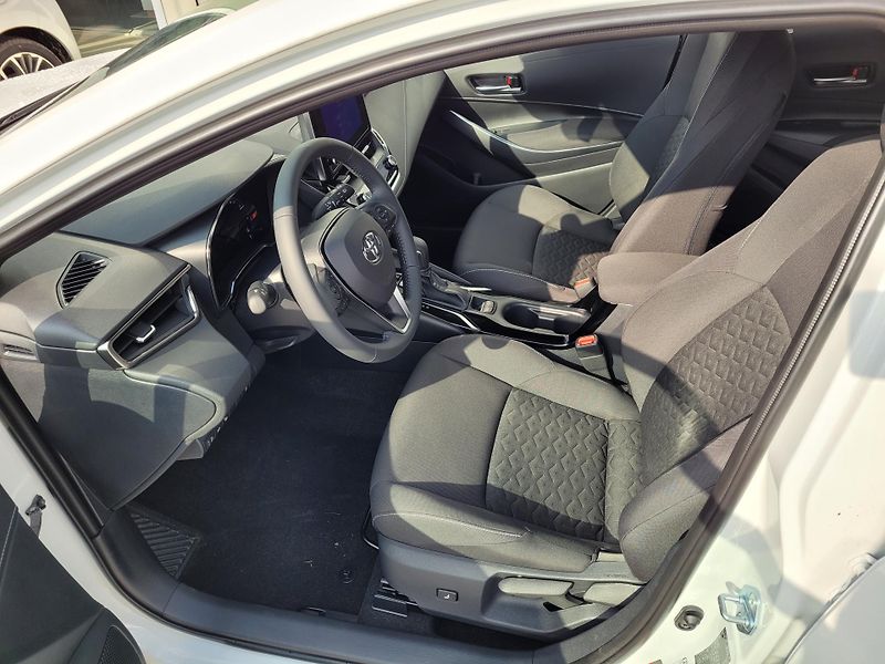 Toyota Corolla (2026) 1.8 hybrid - Comfort Tech - fotka 5 z 13