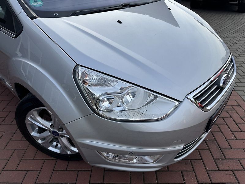 Ford Galaxy (2013) 2.0TDCi Titanium Navi Tažné Z. - fotka 35 z 46