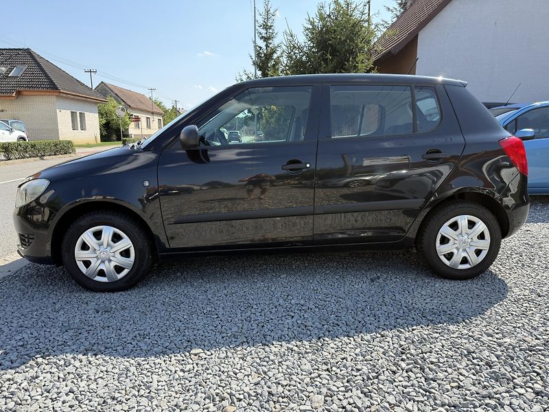 Škoda Fabia 1.4i 63 KW 1 MAJITEL - fotka 2 z 13