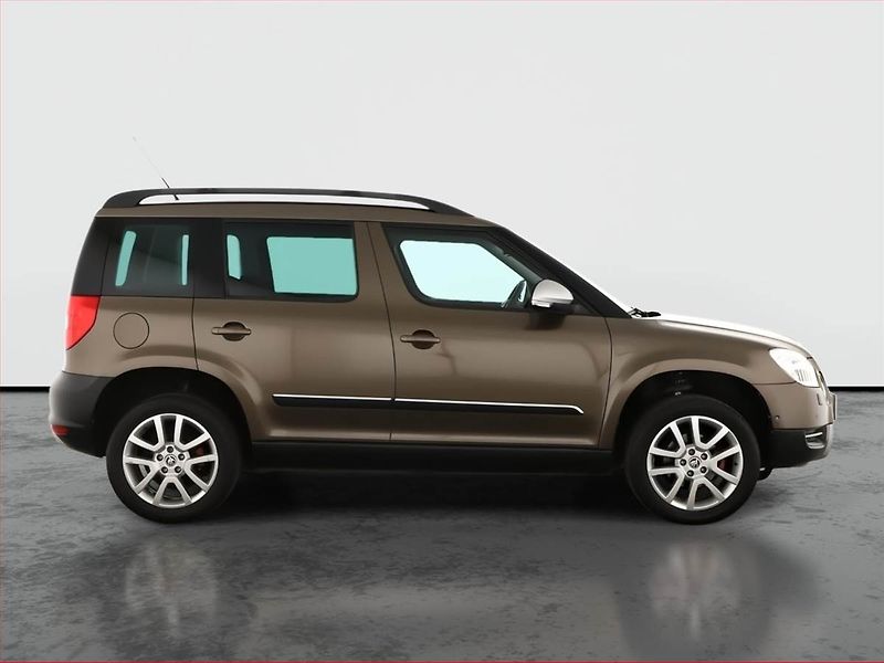 Škoda Yeti (2010) Elegance 1.2 TSI, Automat - fotka 6 z 16