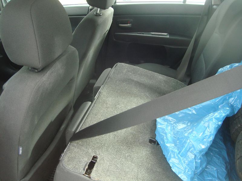 Mazda 2 (2006)  1,4D  - fotka 9 z 18