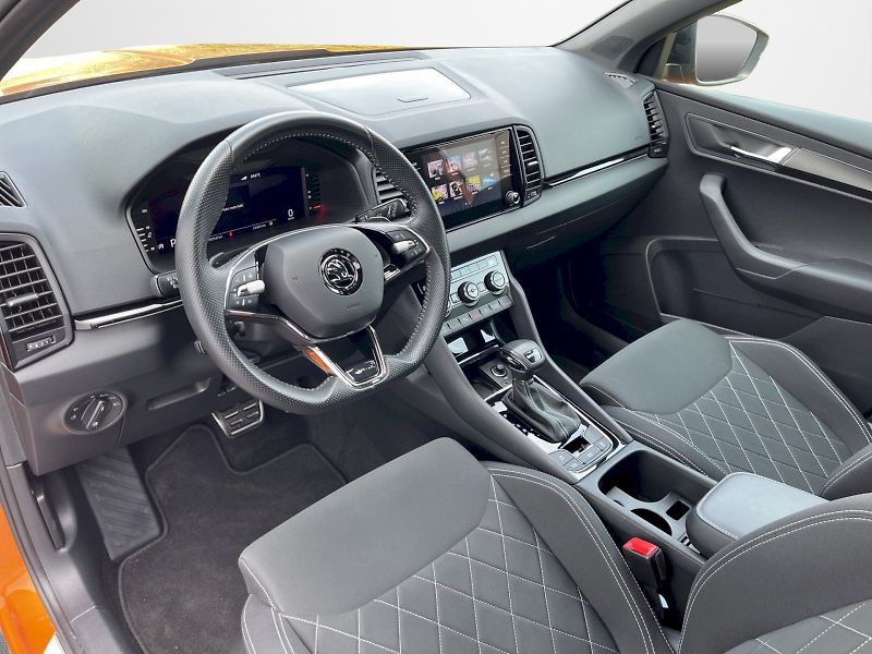 Škoda Karoq (2023) 1.5 TSI 110kW Sportline DSG - fotka 5 z 35