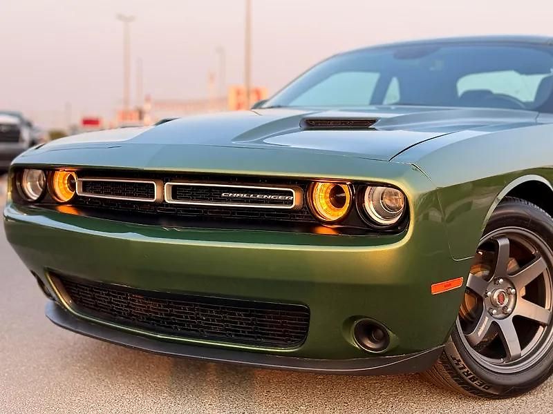 Dodge Challenger (2021) Americká V6 zadokolka - fotka 4 z 12