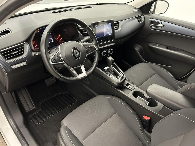 Renault Arkana 1.3 TCe Zen - fotka 6 z 23