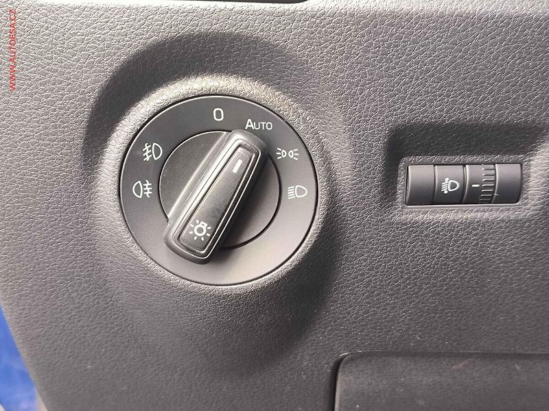 Škoda Fabia (2017) 1.4 TDi, Ambition, navi - fotka 17 z 19