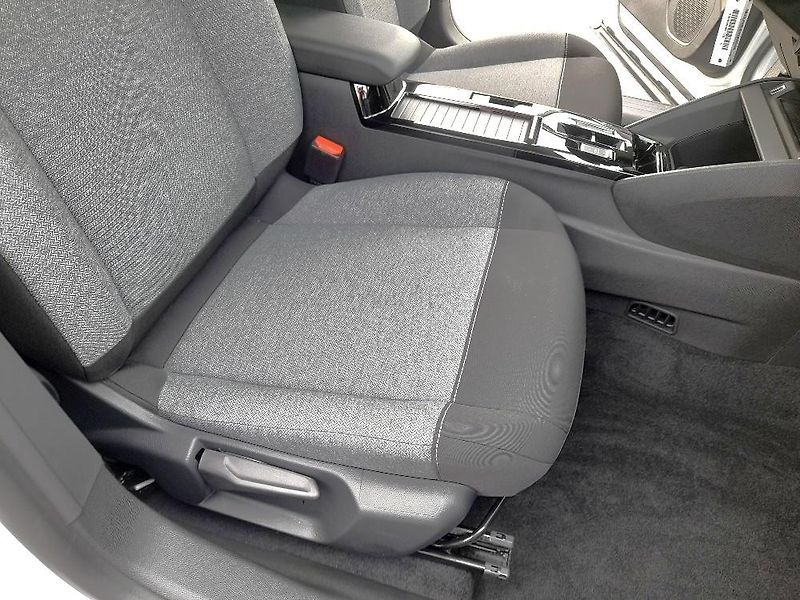 Citroën C4 (2026) YOU HYBRID 110K AUTOMATIC - fotka 24 z 30