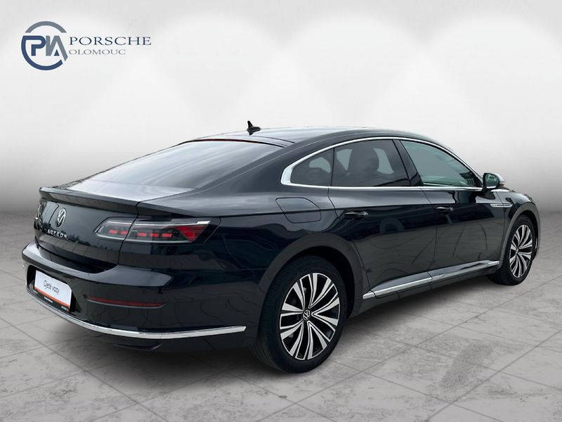Volkswagen Arteon 2.0 TDI 110 kW DSG Elegance - fotka 2 z 27