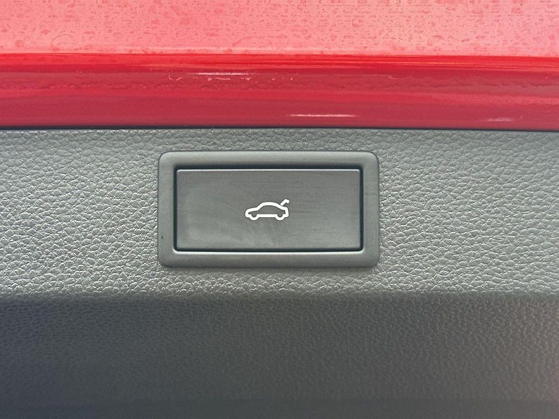 Škoda Karoq (2025) 2.0 TDI 4x4 DSG Sportline - fotka 26 z 33