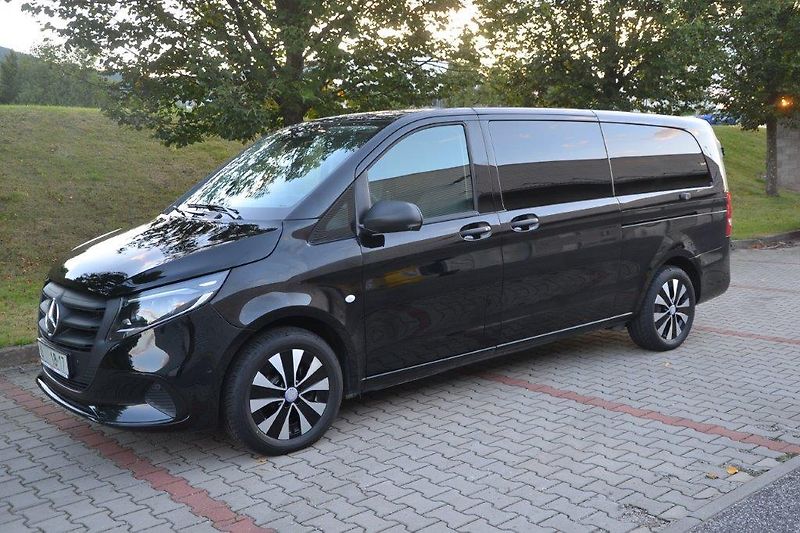 Mercedes-Benz Vito 119 XL 4x4 Airmatic - fotka 3 z 45
