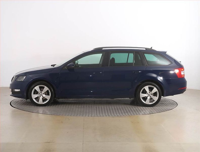Škoda Octavia (2018) 2.0 TDI, Navi, Tempomat - fotka 3 z 17