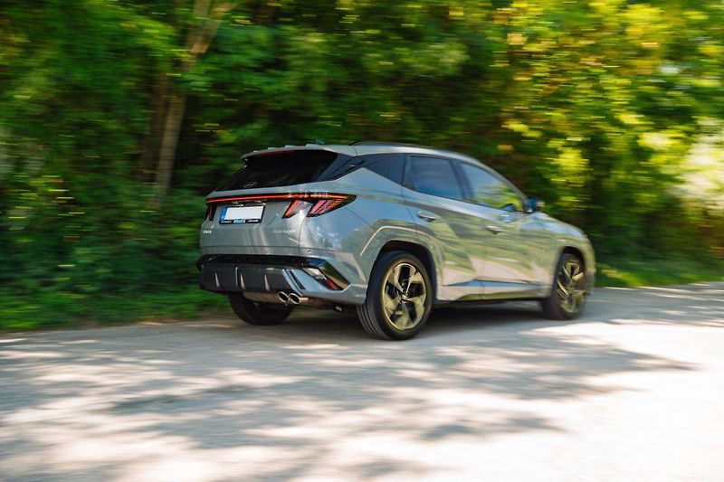 Hyundai Tucson (2025) N-Line 1.6 T-GDI - fotka 34 z 34