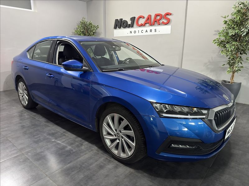 Škoda Octavia 1,5   TSI 110KW LED ČIDLA ČR - fotka 2 z 25