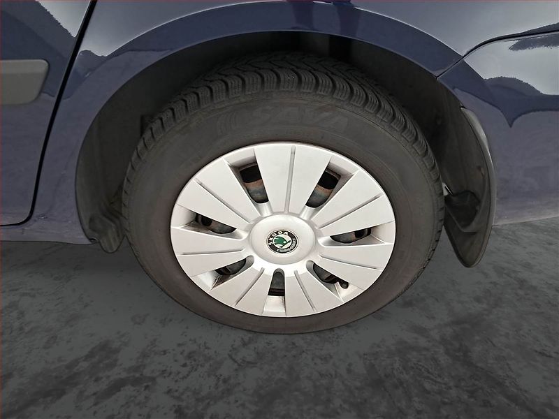 Škoda Fabia (2012) 1.2 TSI, Serv.kniha, Tempomat - fotka 14 z 15