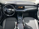 Škoda Octavia 2,0 TDI Combi Ambition Plus - náhled 6