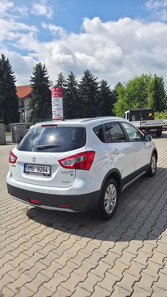 Suzuki SX4 S-Cross (2014) - fotka 4 z 20