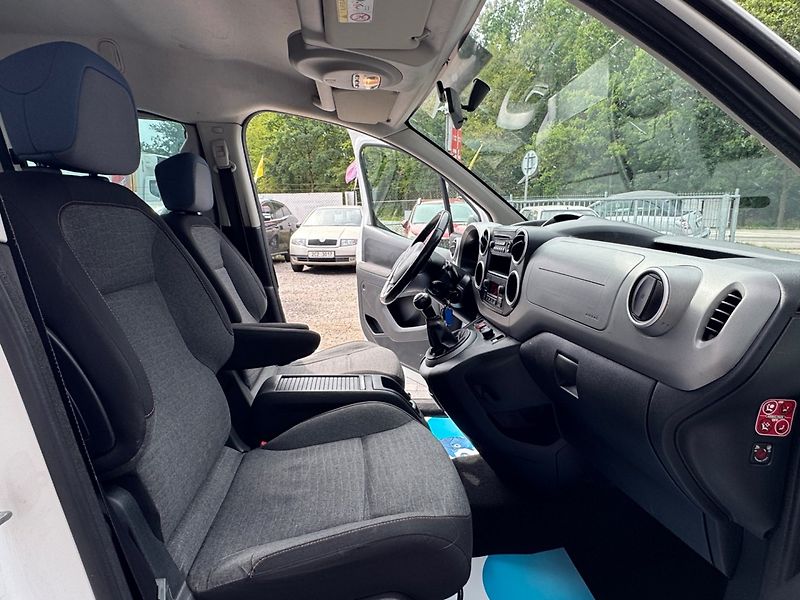 Citroën Berlingo (2015) 1.6 HDi XTR - fotka 13 z 27