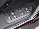 Peugeot 2008 1,2 PT 81KW GT-LINE Panorama - náhled 15