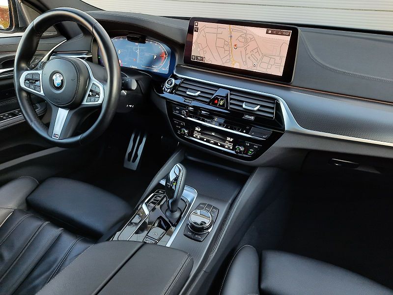 BMW Řada 6 (2023) 630d GT xDrive M Sport - fotka 10 z 16