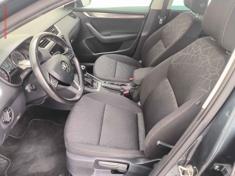 Škoda Octavia (2018) 1.6 TDi, Clever, navi, TZ - fotka 9 z 21