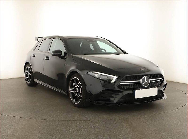 Mercedes-Benz Třídy A (2022) A 35 AMG 4MATIC - fotka 1 z 19