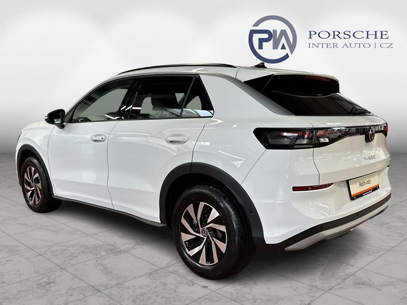 Volkswagen T-Roc (2025) Life 1,5 eTSI 85 kW 7DSG - fotka 4 z 23