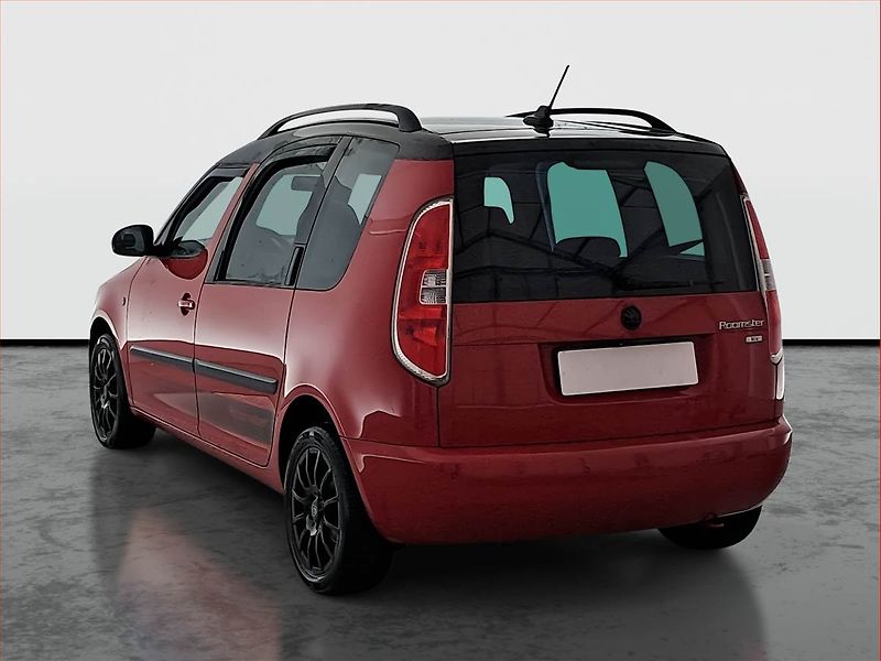 Škoda Roomster (2011) 1.4 16V, Park. senzory - fotka 4 z 16