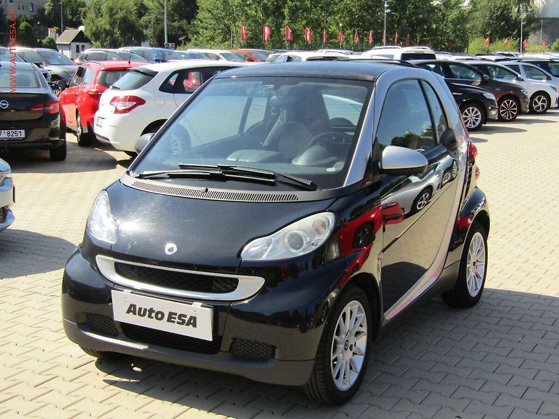 Smart Fortwo (2010) 0.8CDi, AT, panor - fotka 3 z 13