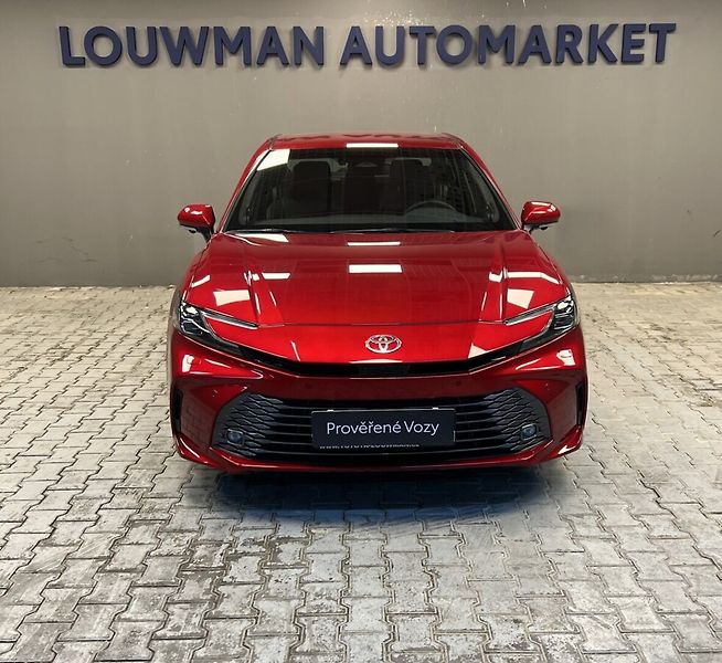 Toyota Camry 2.5 Hybrid AT EXECUTIVE - fotka 4 z 18