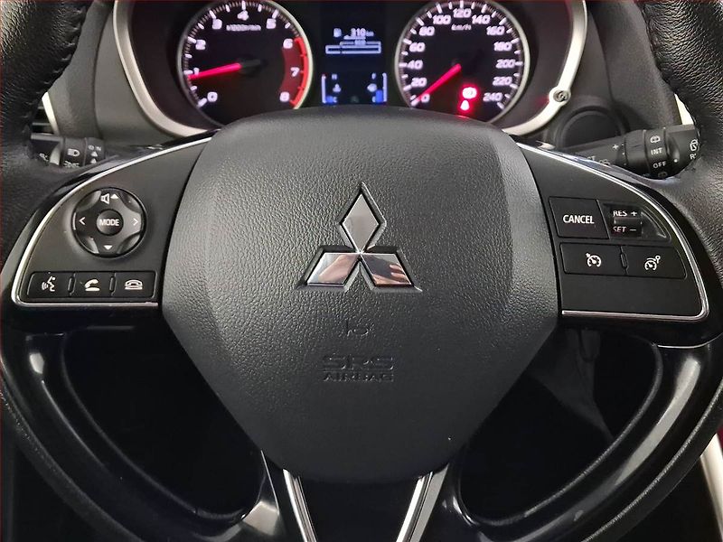 Mitsubishi Eclipse Cross (2019) 1.5 T-MIVEC, Tempomat - fotka 15 z 20