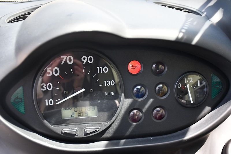 BMW C1 125 SOLO ZADÁNO - fotka 11 z 14