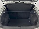Volkswagen T-Roc (2025) Life GOAL 1.0 TSI 85kW - náhled 27