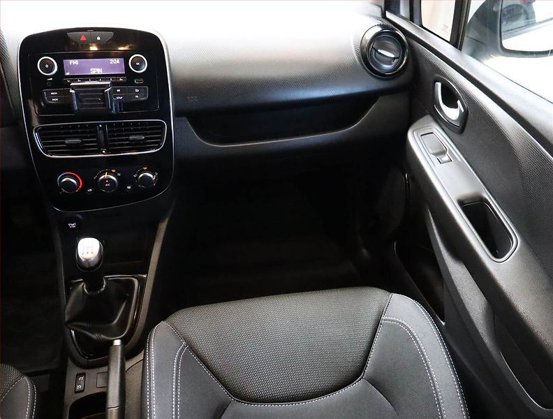 Renault Clio (2018) 1.2 16V - fotka 8 z 20