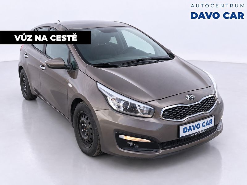 Kia Ceed 1,4 CVVT 74kW Cool CZ 2Maj DPH - fotka 4 z 12
