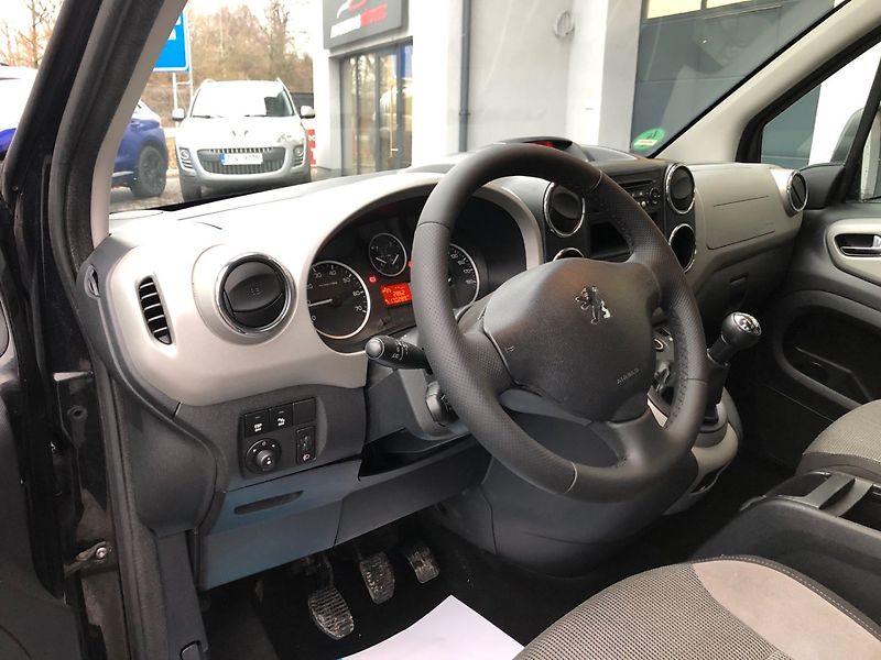 Peugeot Partner (2011) Teppe 1.6 HDi Panorama - fotka 15 z 32