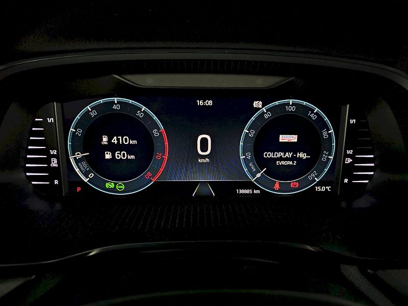 Škoda Octavia (2022) COMBI 1.5TSI 96kW DSG G-TEC AM - fotka 15 z 29