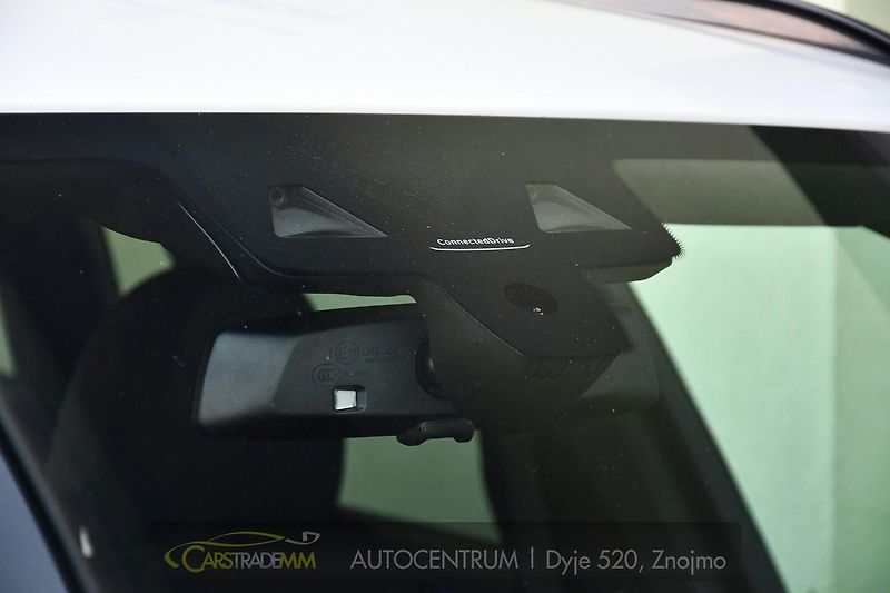 BMW X3 20d M-SPORT HUD TAŽNÉ - fotka 49 z 53